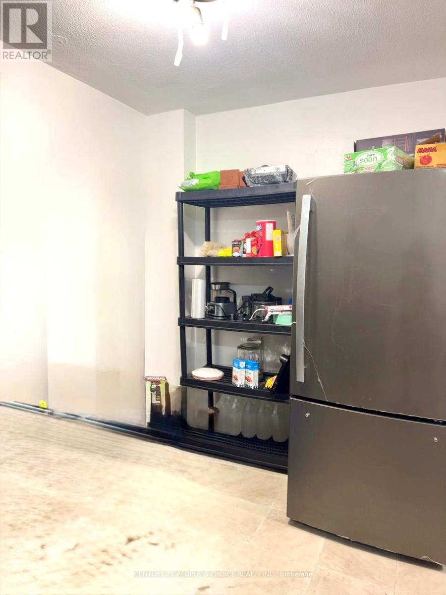 116 - 10 Eddystone Avenue, Toronto, Ontario  M3N 2T2 - Photo 9 - W12746544