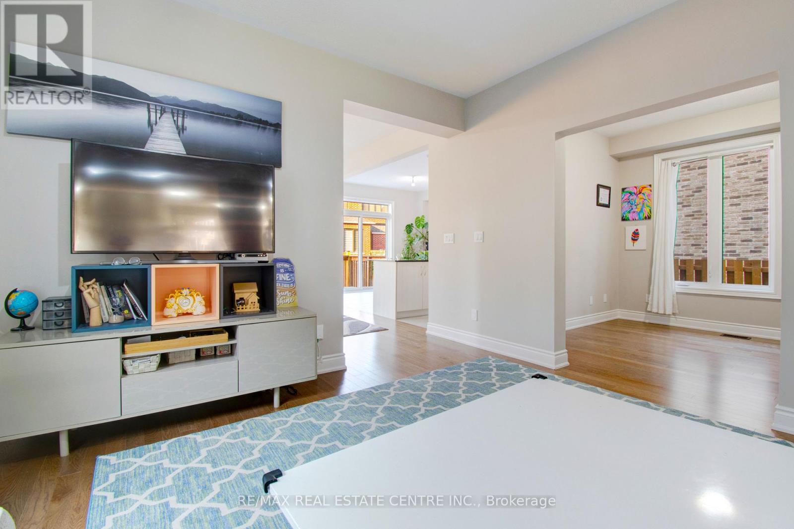 14 Ixworth Circle, Brampton, Ontario  L6Y 6J8 - Photo 12 - W12746550