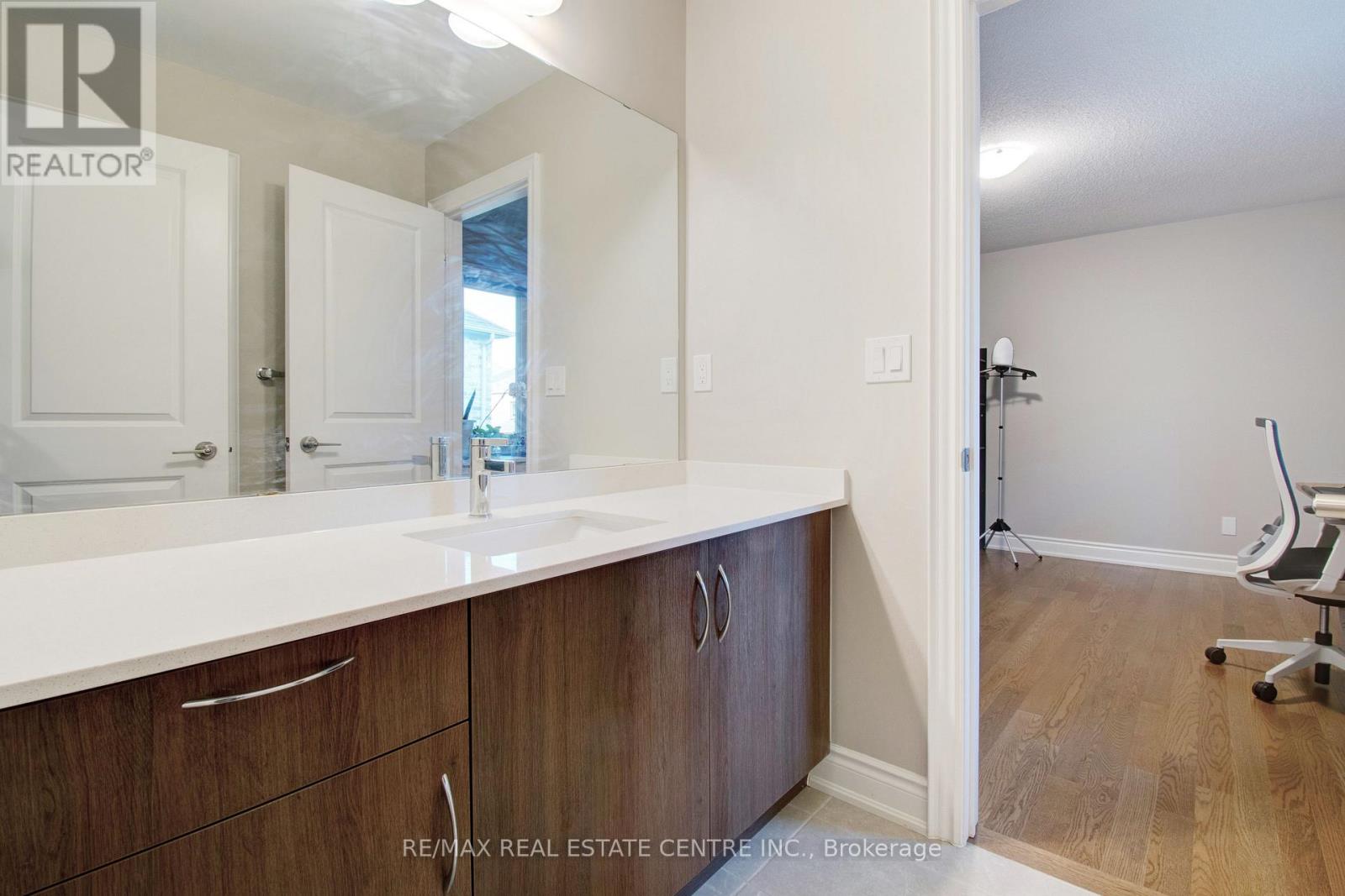 14 Ixworth Circle, Brampton, Ontario  L6Y 6J8 - Photo 29 - W12746550