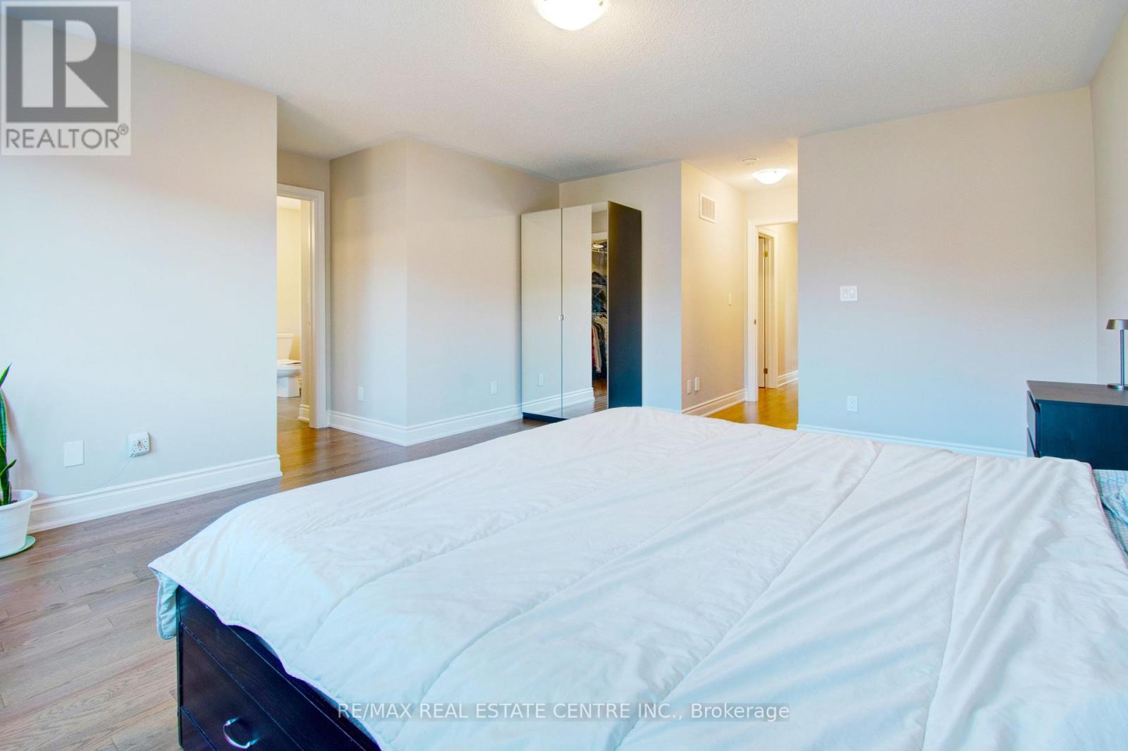 14 Ixworth Circle, Brampton, Ontario  L6Y 6J8 - Photo 33 - W12746550