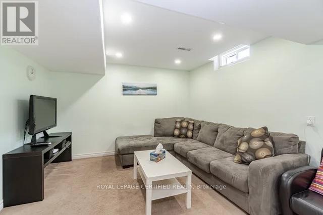 1662 Clark Boulevard, Milton (Be Beaty), Ontario  L9T 5Z5 - Photo 25 - W12746554