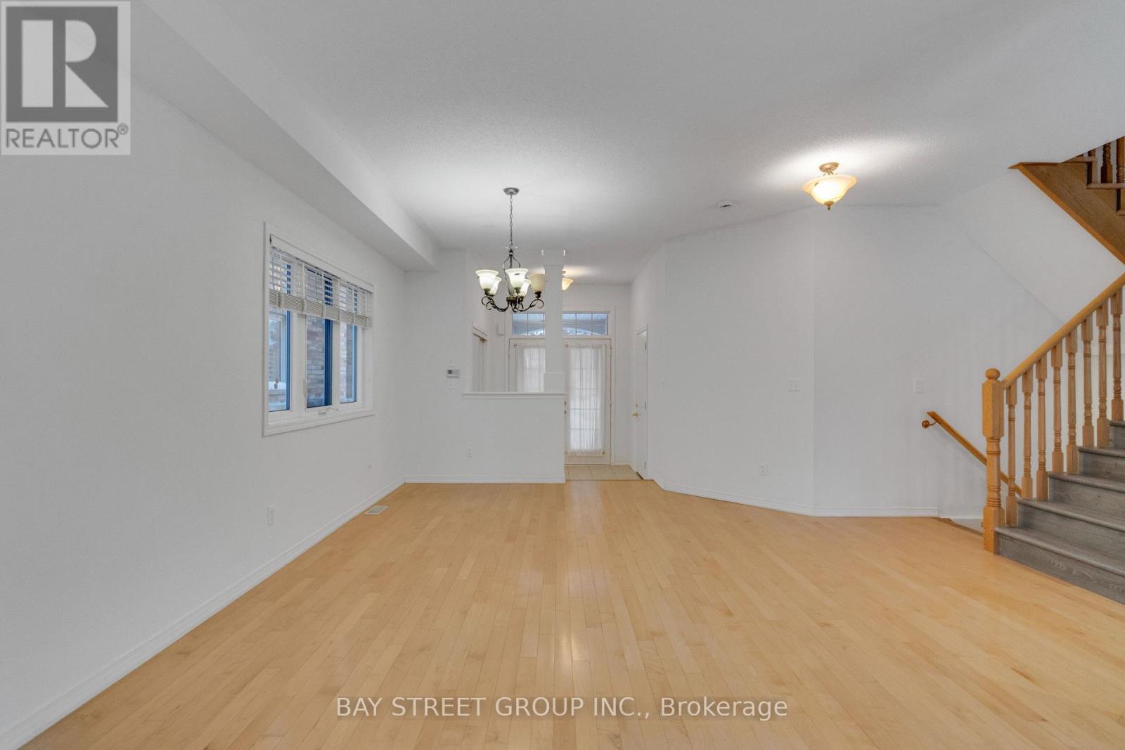 3196 Tim Dobbie Drive, Burlington, Ontario  L7M 0N4 - Photo 10 - W12746556