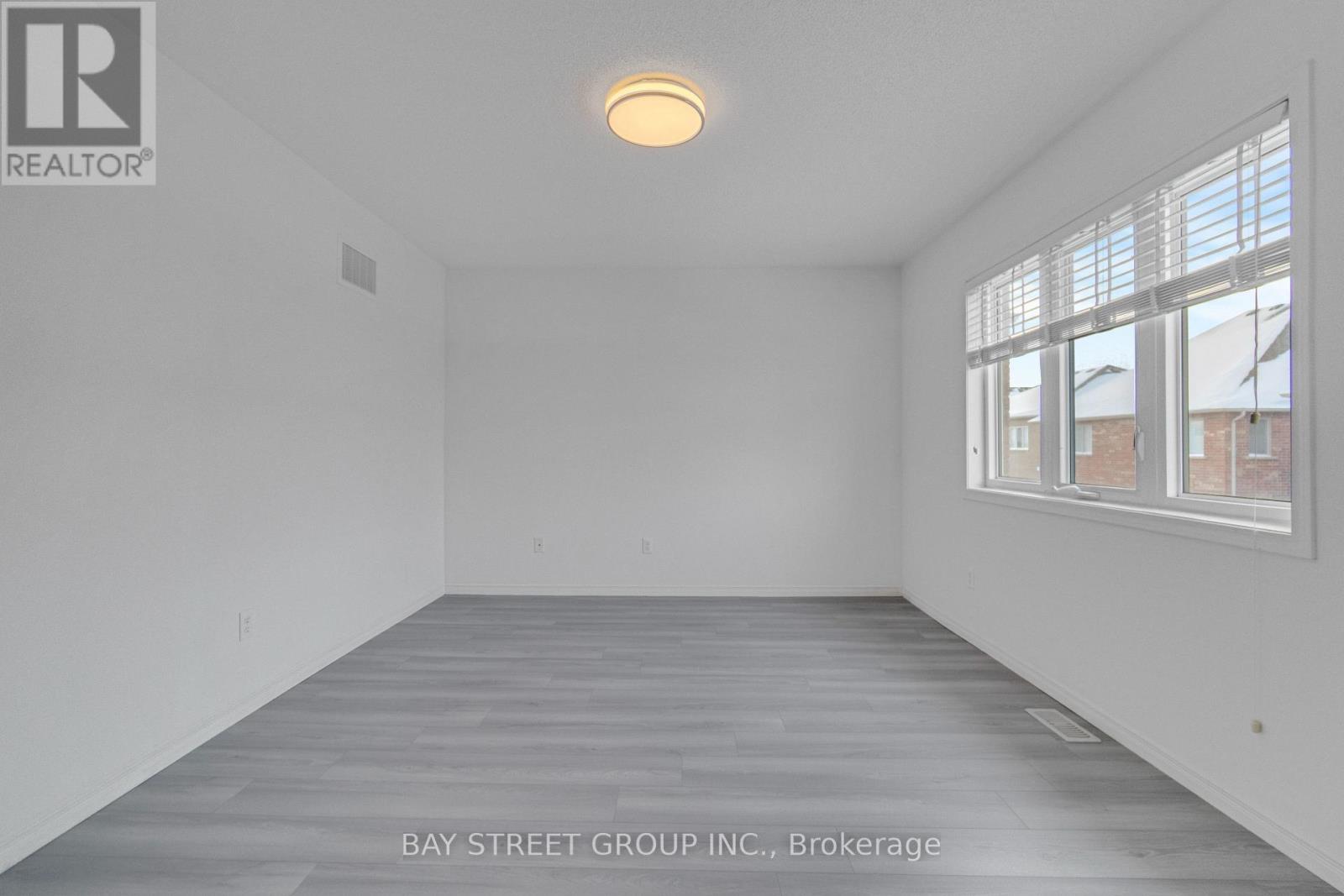 3196 Tim Dobbie Drive, Burlington, Ontario  L7M 0N4 - Photo 22 - W12746556