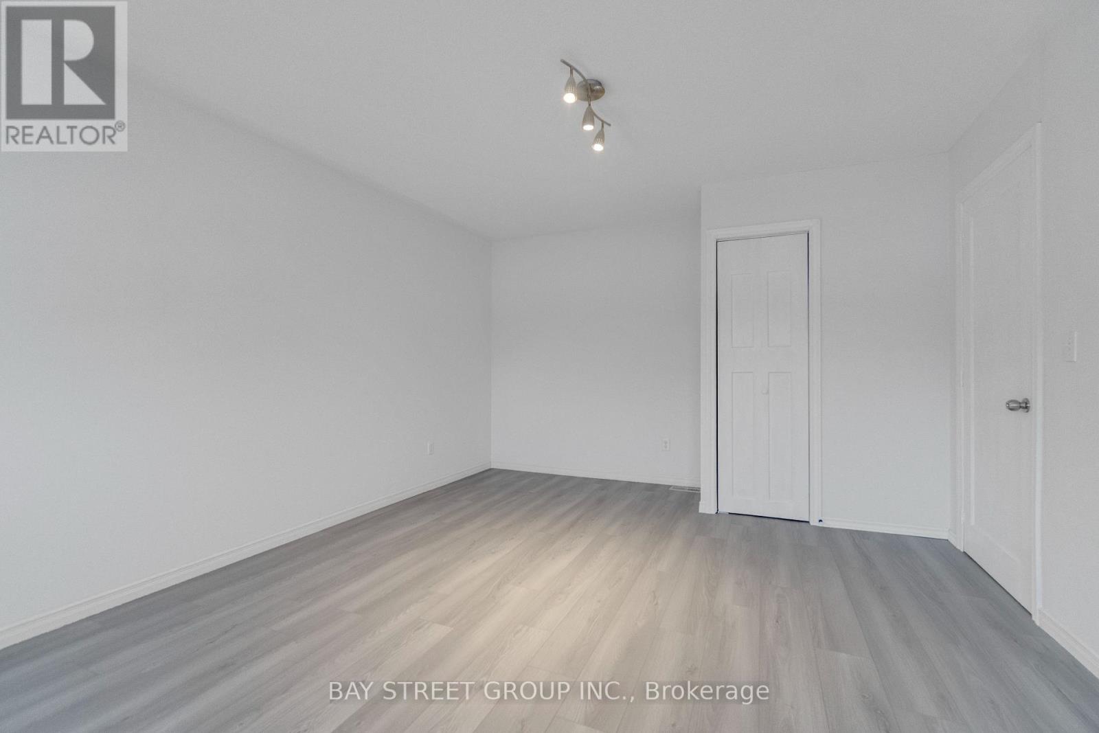 3196 Tim Dobbie Drive, Burlington, Ontario  L7M 0N4 - Photo 30 - W12746556