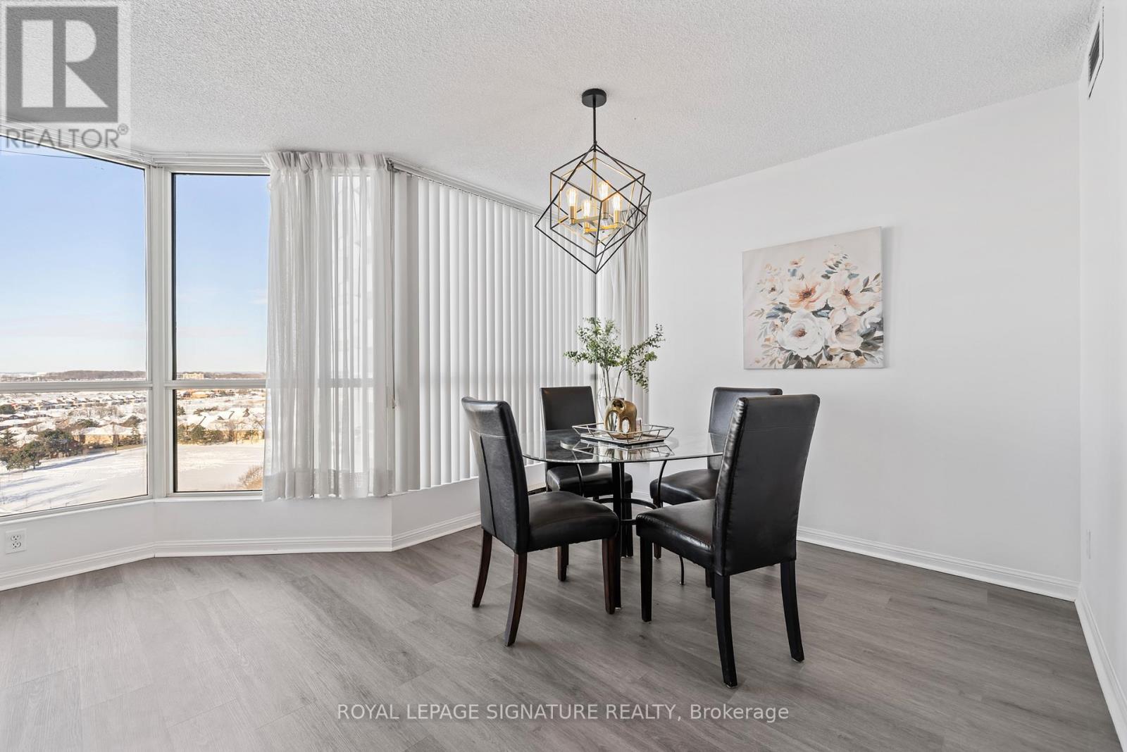 1201 - 55 Kingsbridge Garden Circle, Mississauga, Ontario  L5R 1Y1 - Photo 10 - W12746568