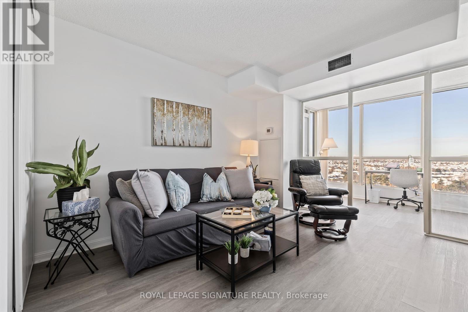 1201 - 55 Kingsbridge Garden Circle, Mississauga, Ontario  L5R 1Y1 - Photo 13 - W12746568