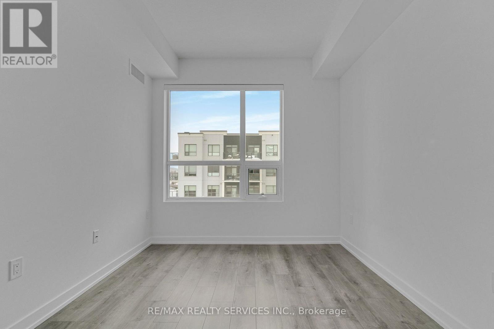 522 - 5055 Greenlane Road, Lincoln, Ontario  L3J 2J3 - Photo 19 - X12746564