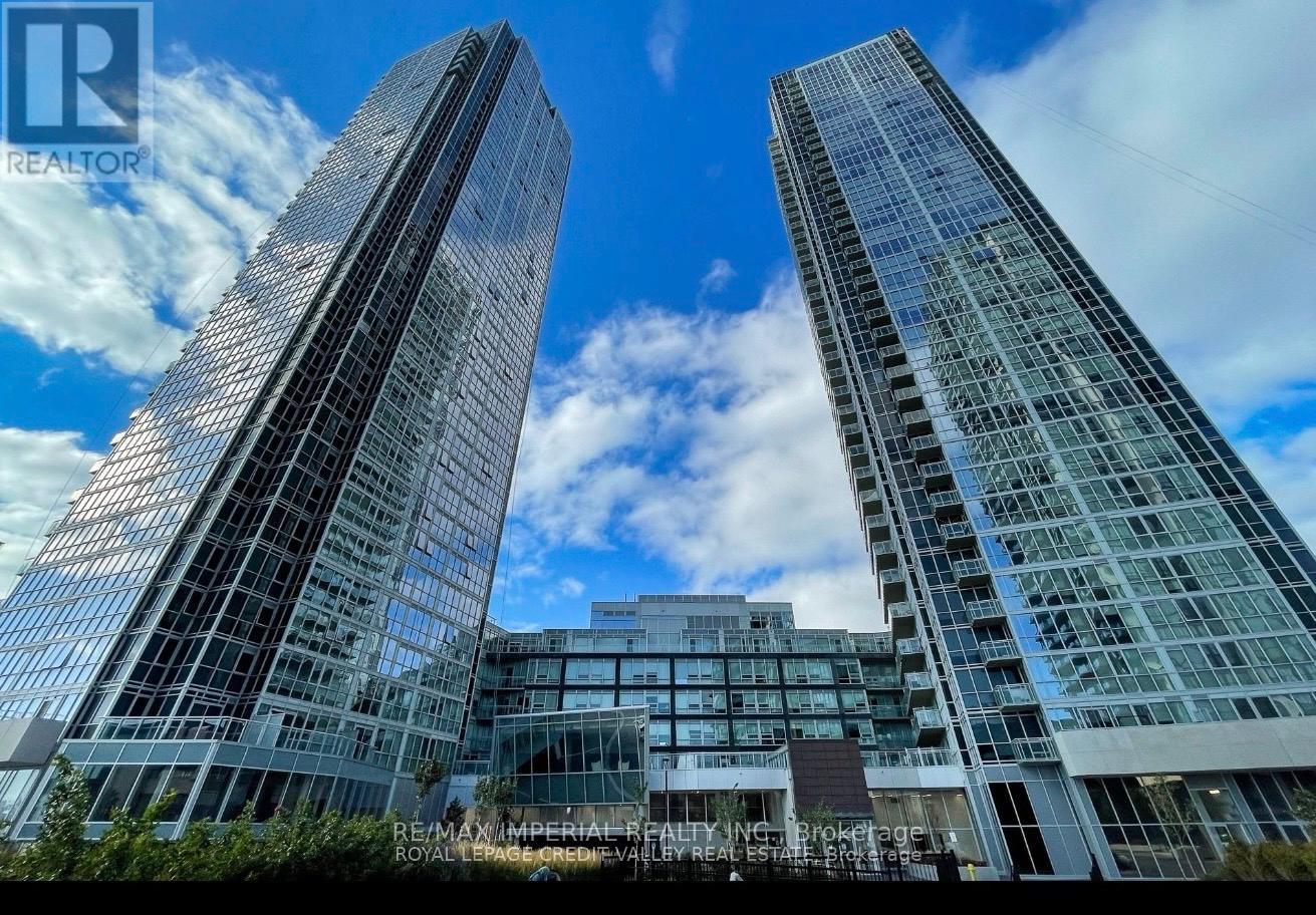 701 - 2916 HIGHWAY 7 ROAD, Vaughan, Ontario