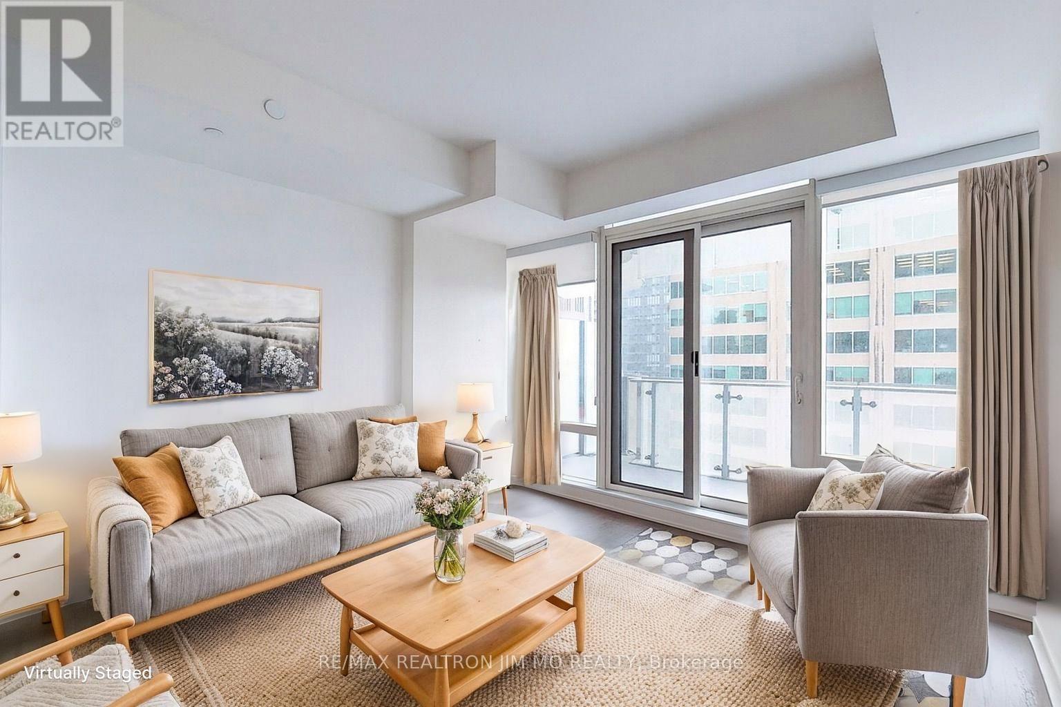 1712 - 1 Bloor Street E, Toronto, Ontario  M4W 1A9 - Photo 2 - C12675894