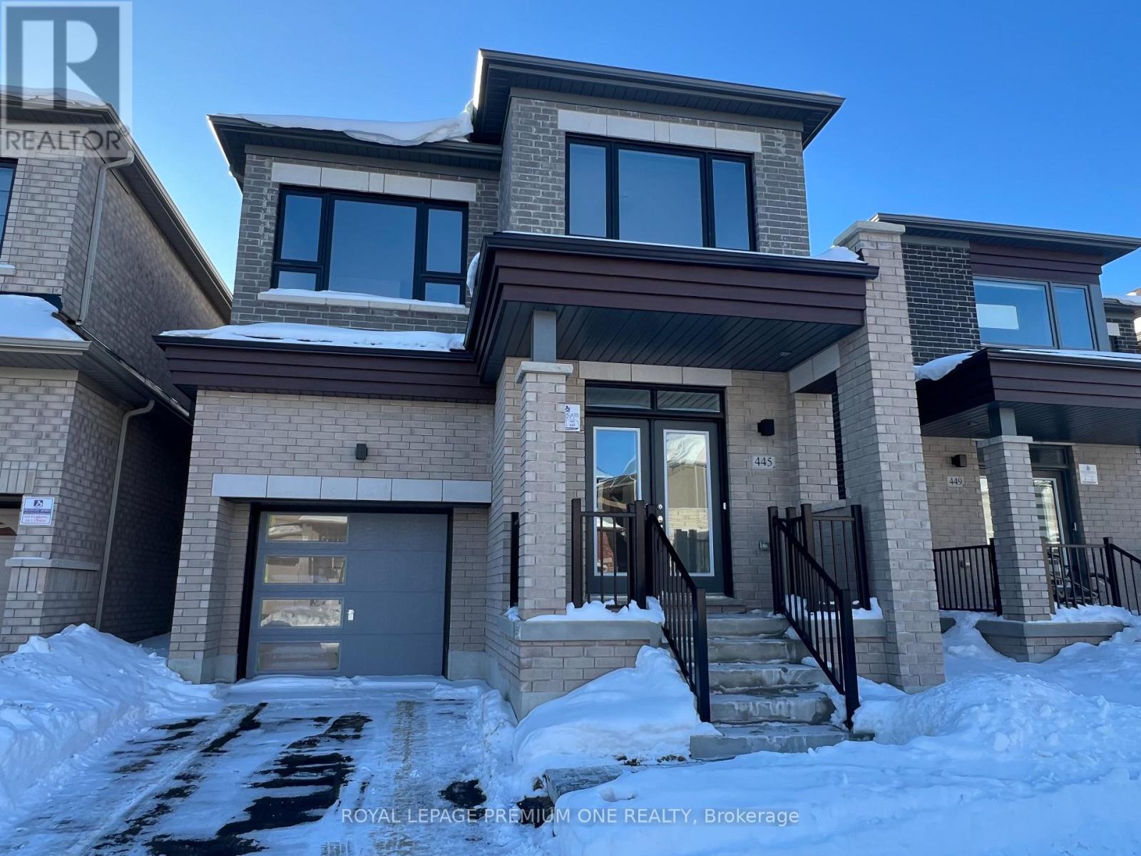 445 KENNEDY CIRCLE, Milton, Ontario