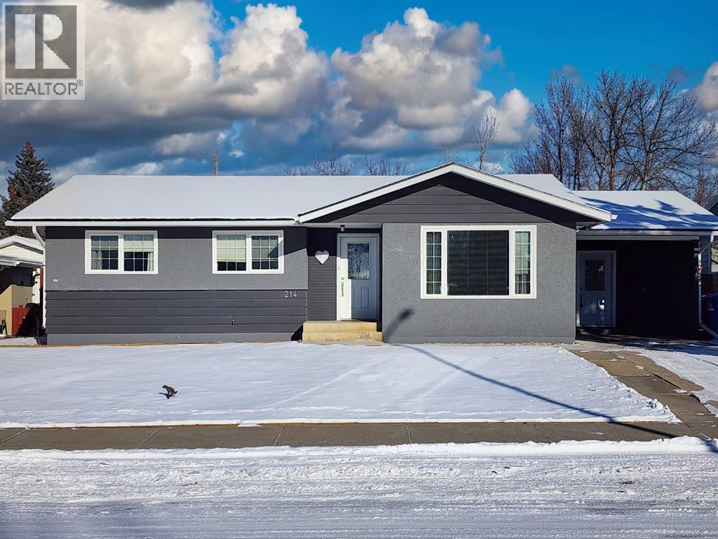 214 48 Avenue E, Claresholm, Alberta