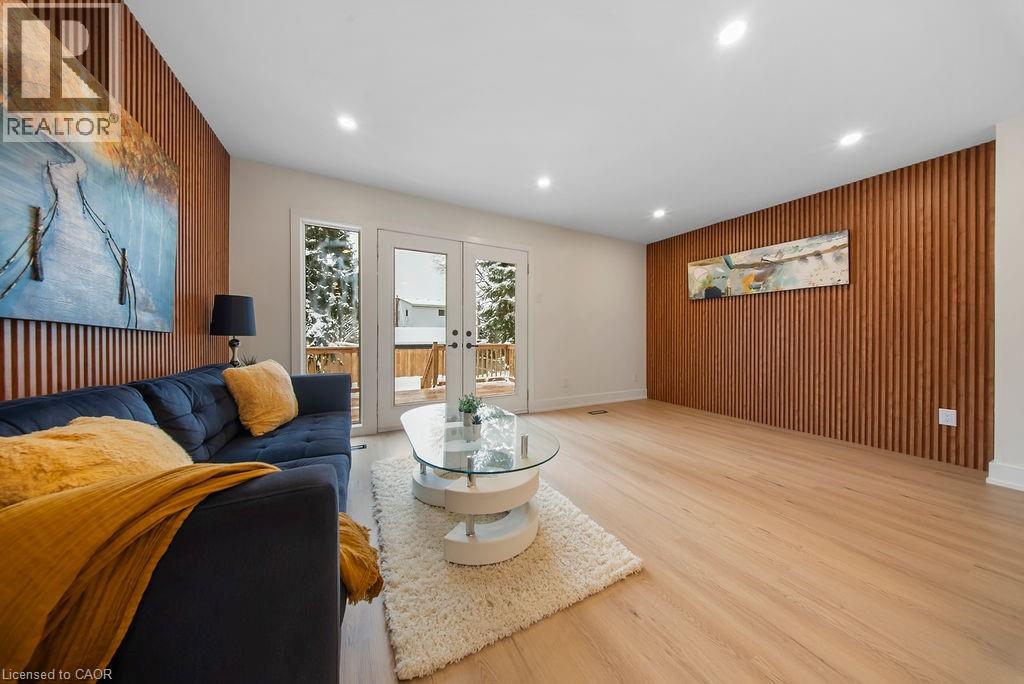 151 East 21st Street, Hamilton, Ontario  L8V 2T5 - Photo 15 - 40799495