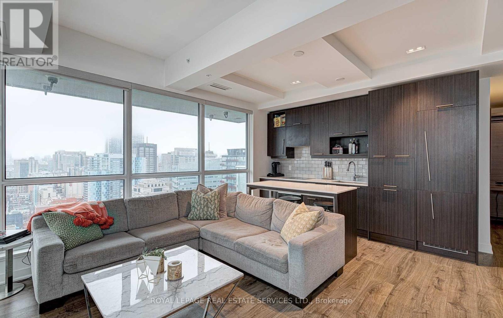 2607 - 30 Nelson Street, Toronto, Ontario  M5V 0H5 - Photo 3 - C12746596