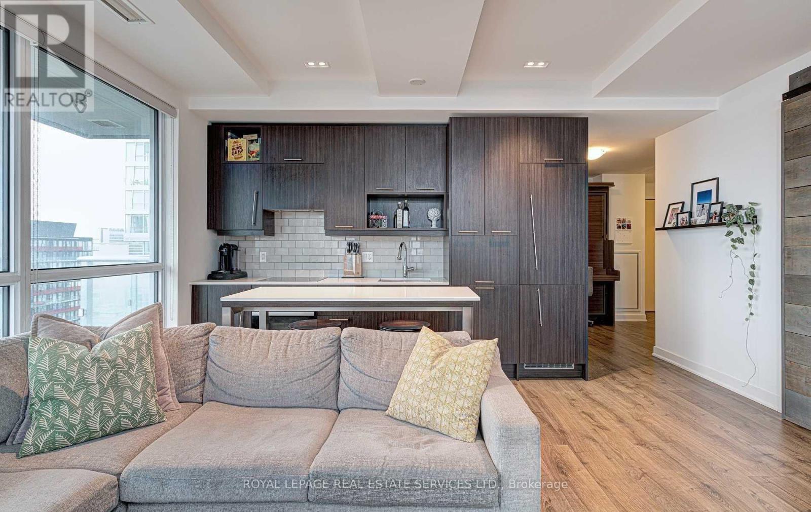 2607 - 30 Nelson Street, Toronto, Ontario  M5V 0H5 - Photo 6 - C12746596