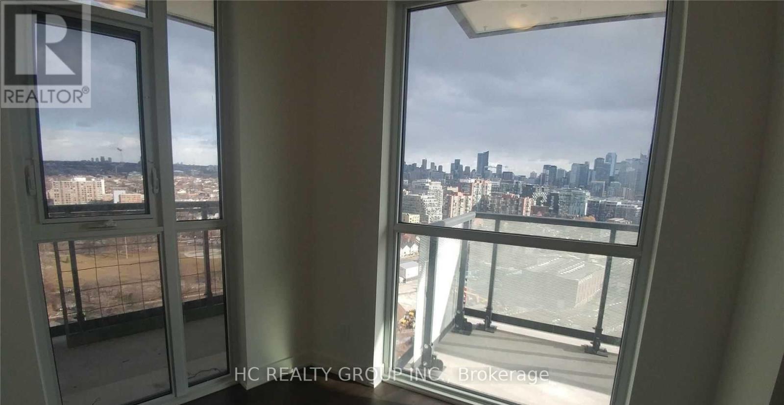 2009 - 30 Ordnance Street, Toronto, Ontario  M6K 0C8 - Photo 12 - C12746640