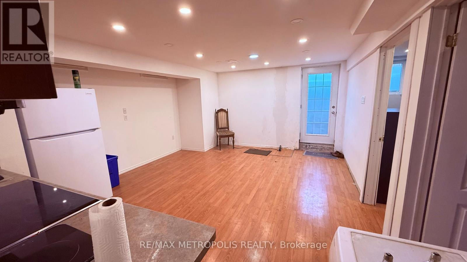 Basement - 1292 Ravencliffe Court, Oshawa, Ontario  L1K 2Y3 - Photo 5 - E12746584