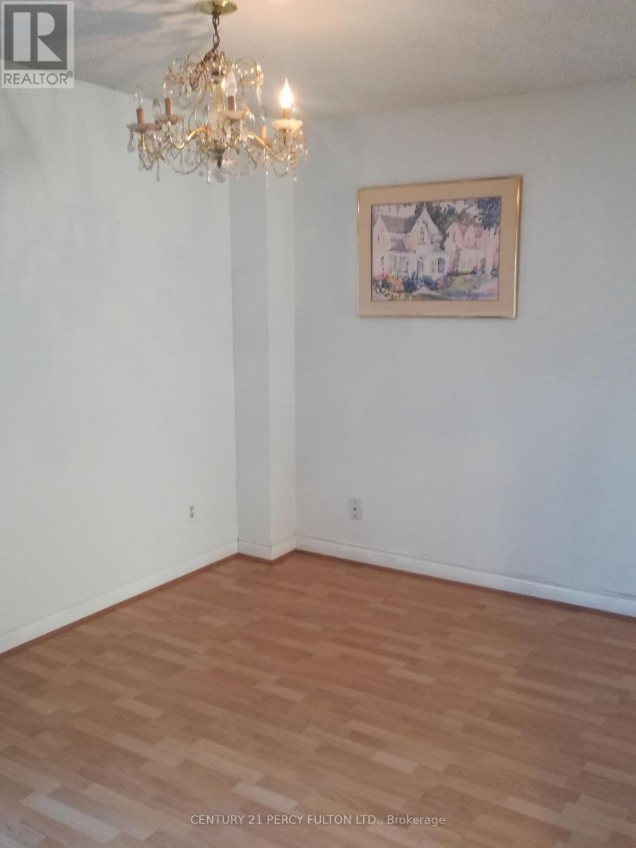 52 Danilack Court, Toronto, Ontario  M1V 4L5 - Photo 2 - E12746614