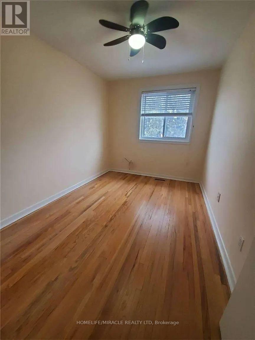 125a Mcmurchy Avenue S, Brampton, Ontario  L6Y 1Z1 - Photo 9 - W12746586