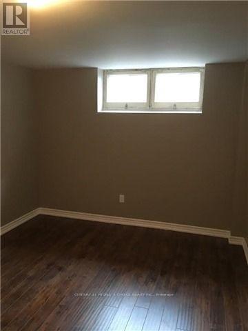 17 Dixington Crescent, Toronto, Ontario  M9P 2K3 - Photo 6 - W12746588