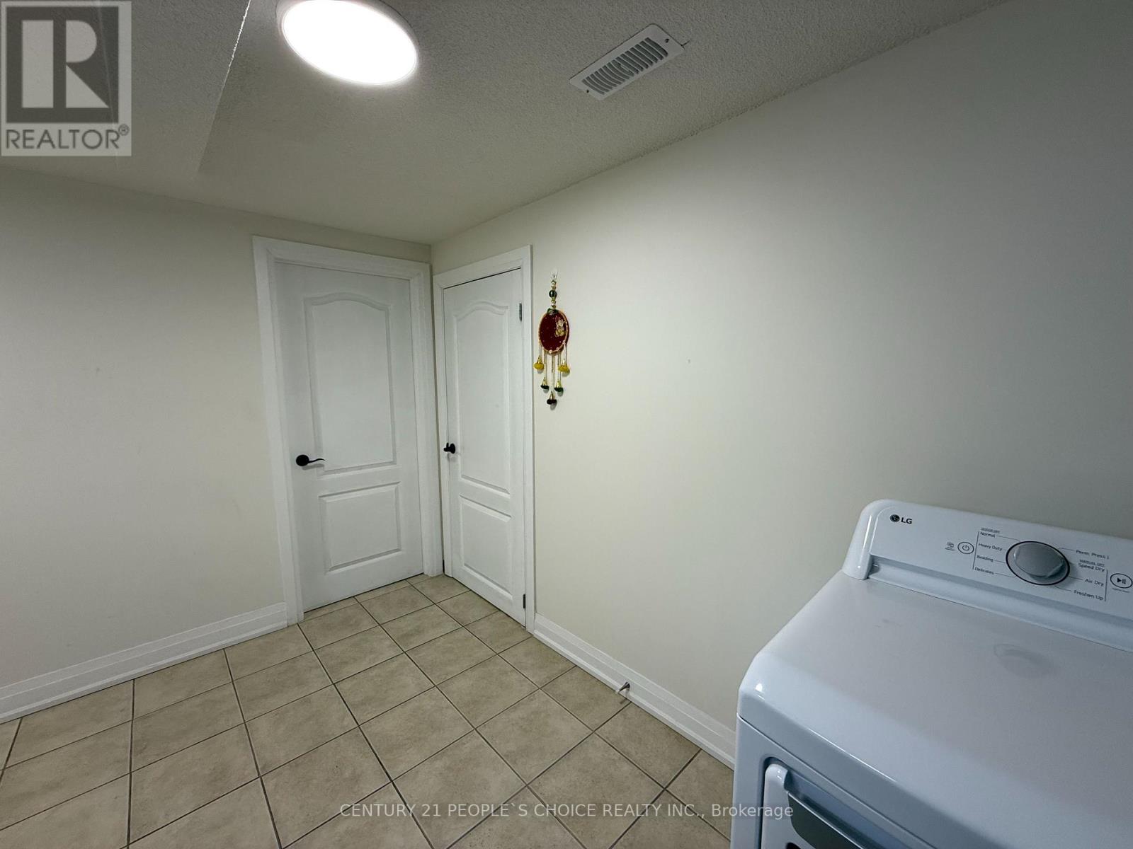 Lower - 61 Jeffcoat Drive, Toronto, Ontario  M9W 3B8 - Photo 3 - W12746598