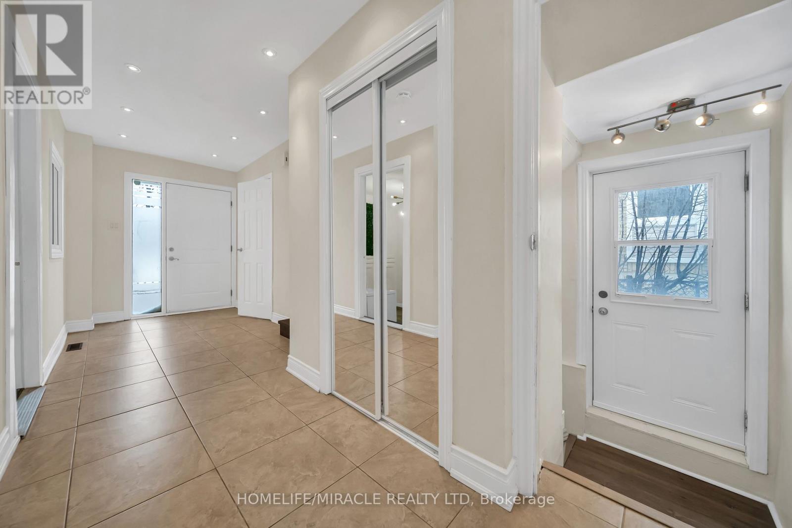 163 Beech Street, Brampton, Ontario  L6V 2Z2 - Photo 34 - W12746608