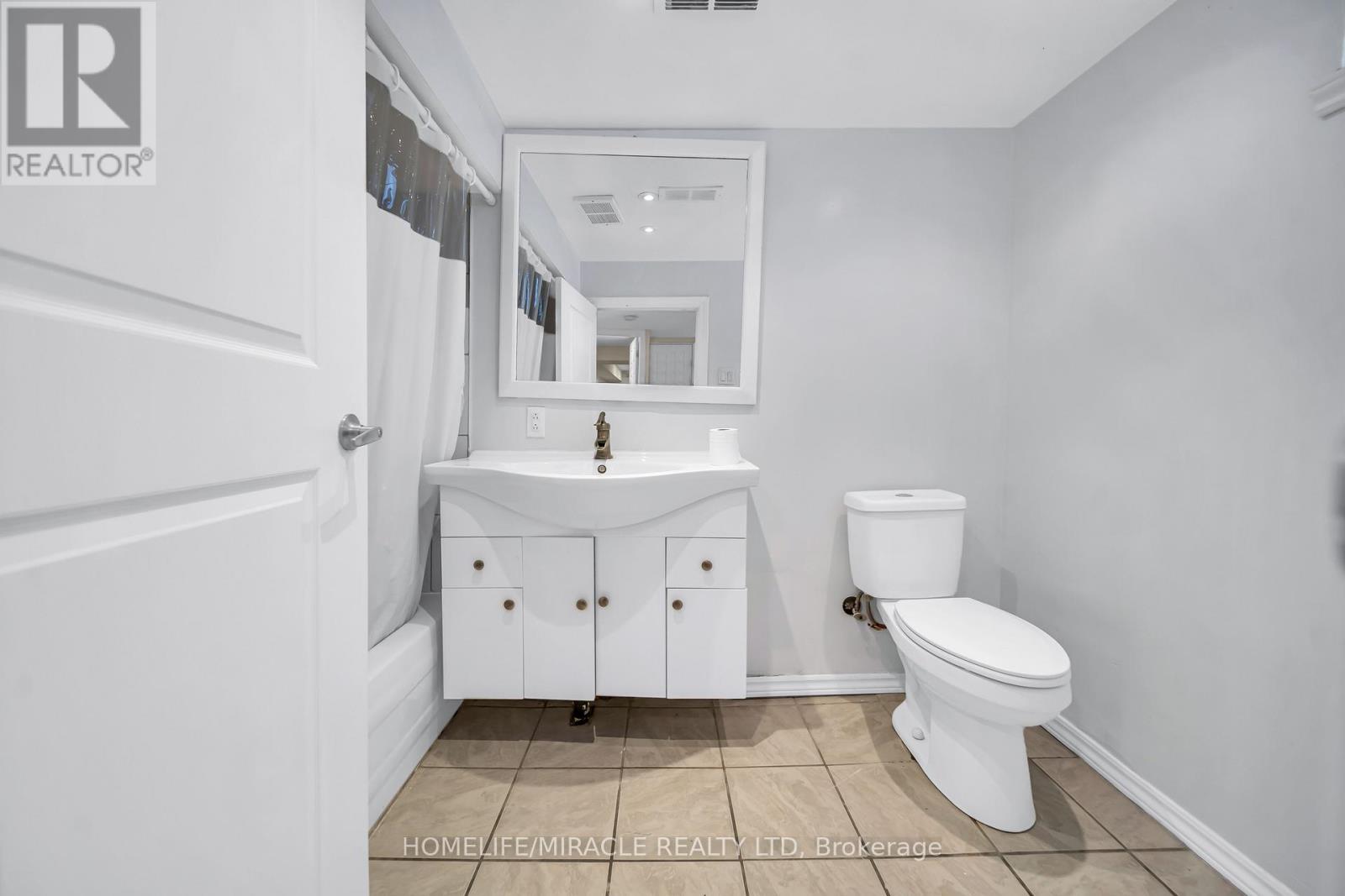 163 Beech Street, Brampton, Ontario  L6V 2Z2 - Photo 41 - W12746608