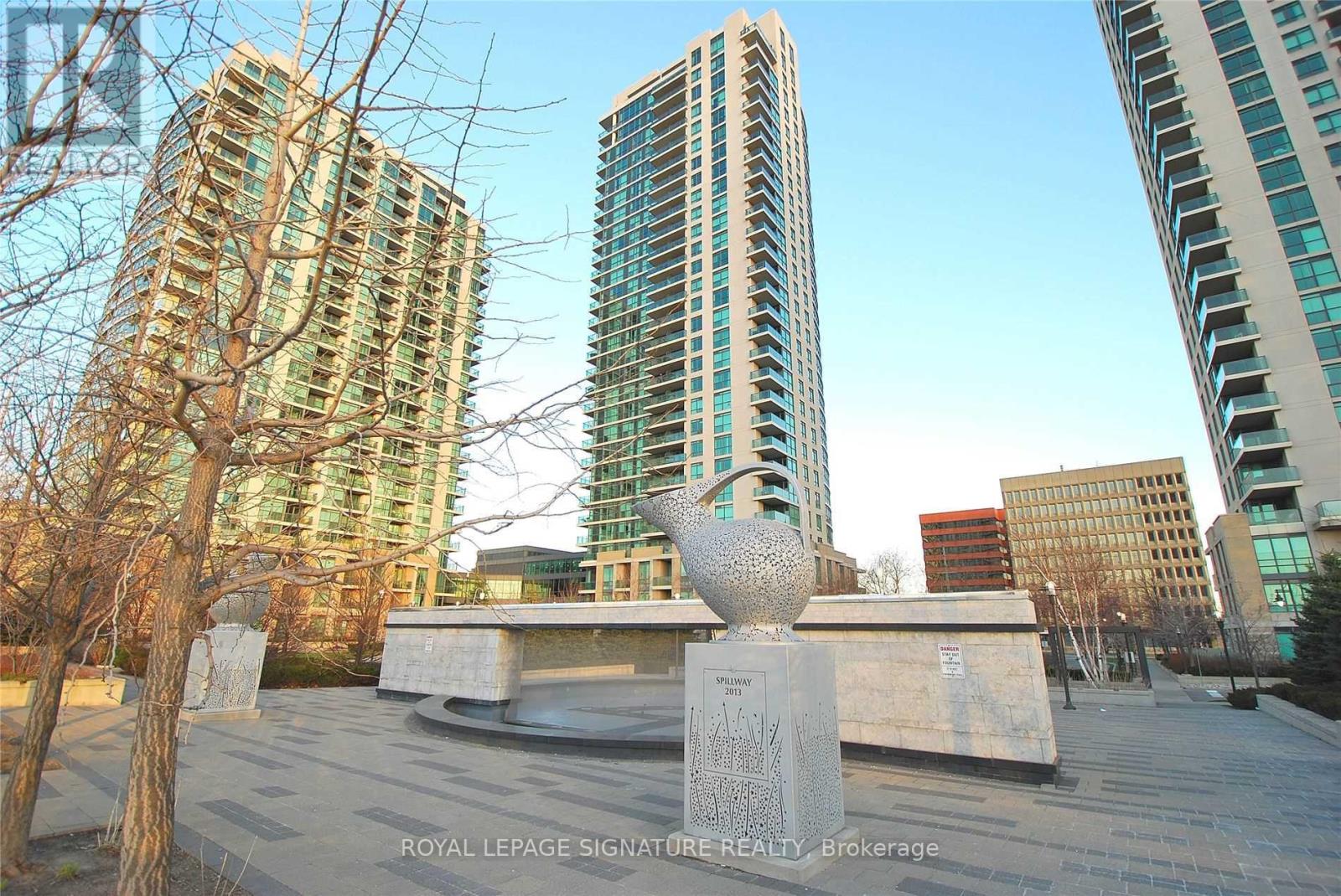707 - 215 Sherway Gardens Road, Toronto, Ontario  M9C 0A4 - Photo 2 - W12746642