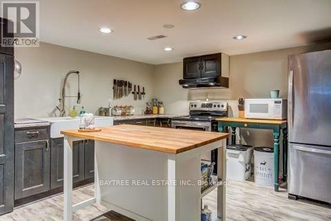 310 The Westway, Toronto, Ontario  M9R 1G9 - Photo 12 - W12746644