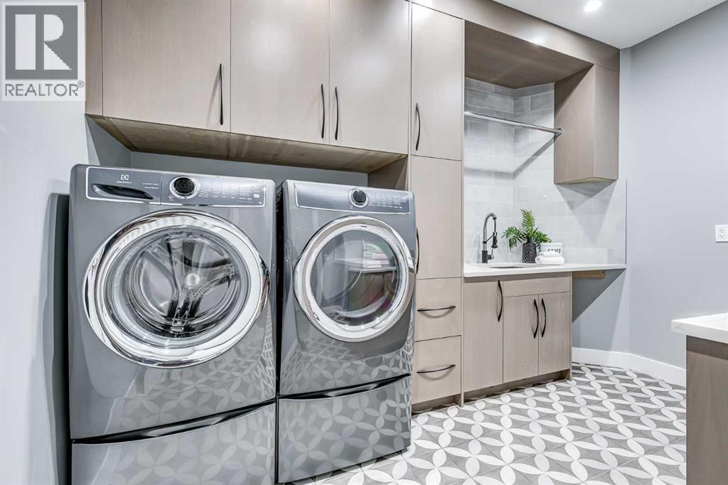 26 Patina Hill Sw, Calgary, Alberta  T3H 2C7 - Photo 39 - A2276363