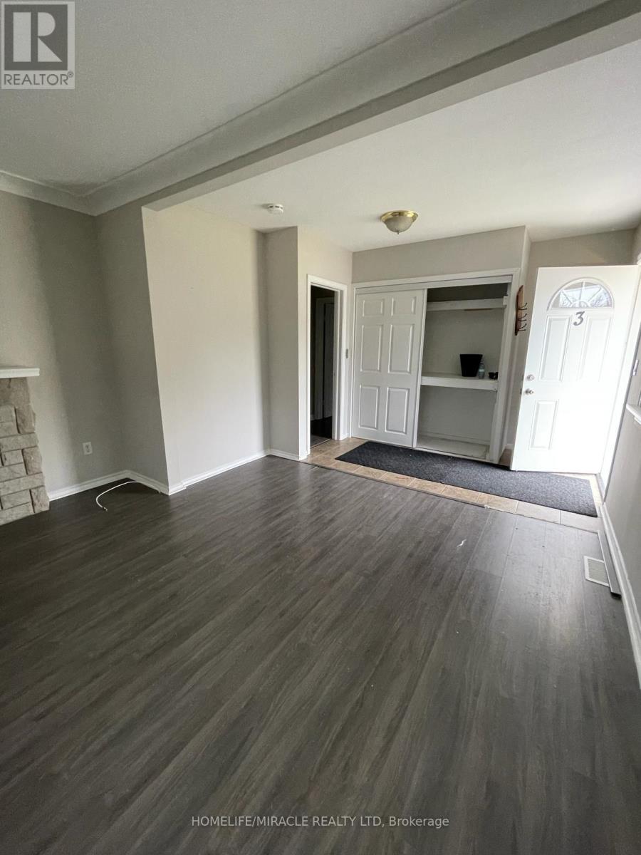 3 Falcon Road, Hamilton, Ontario  L8E 5G3 - Photo 4 - X12746604