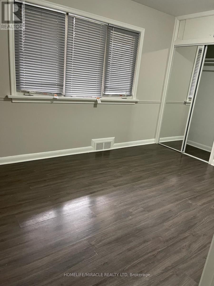 3 Falcon Road, Hamilton, Ontario  L8E 5G3 - Photo 6 - X12746604