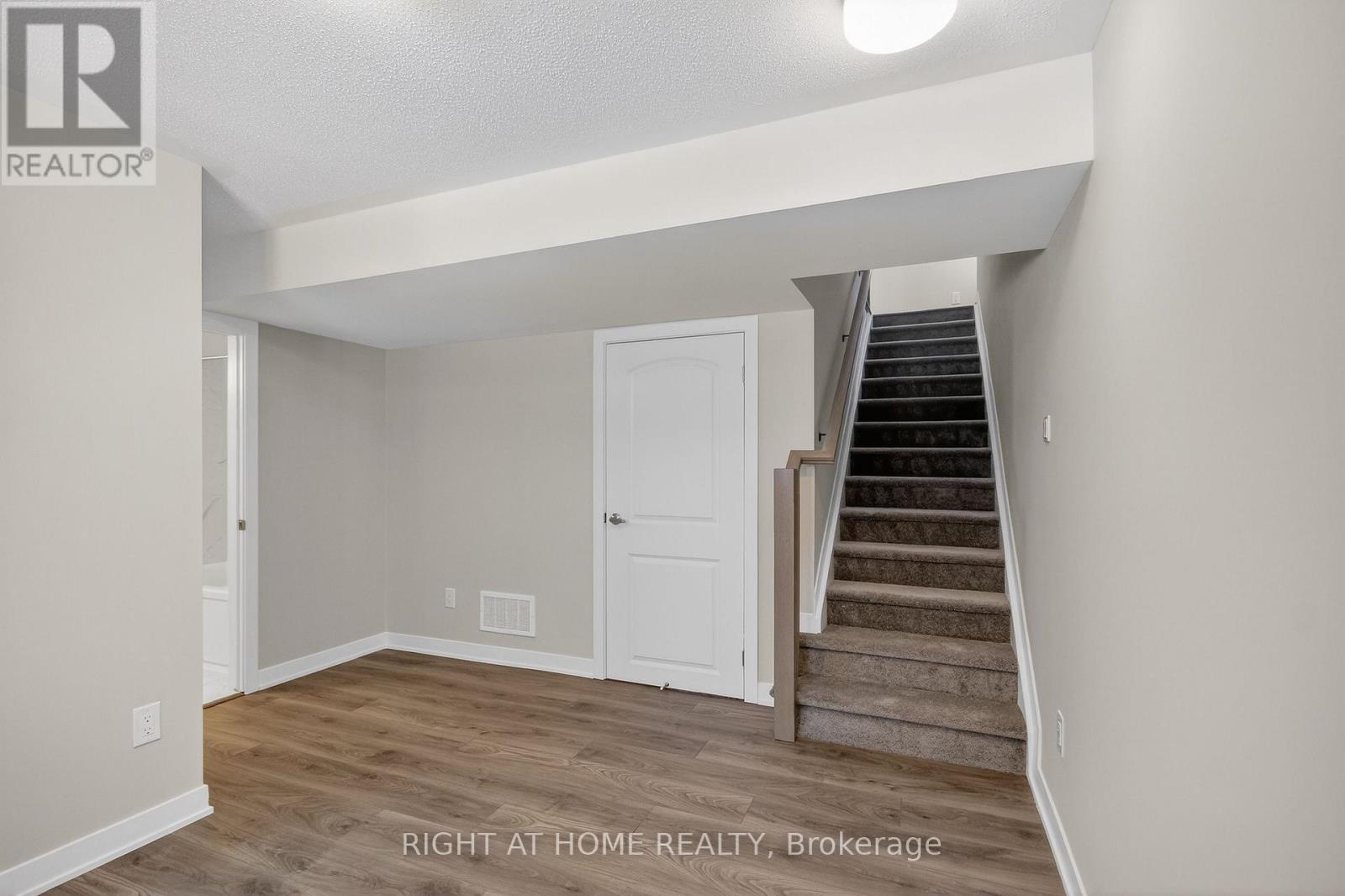 544 Promontory Place, Ottawa, Ontario  K2J 7H2 - Photo 16 - X12746632