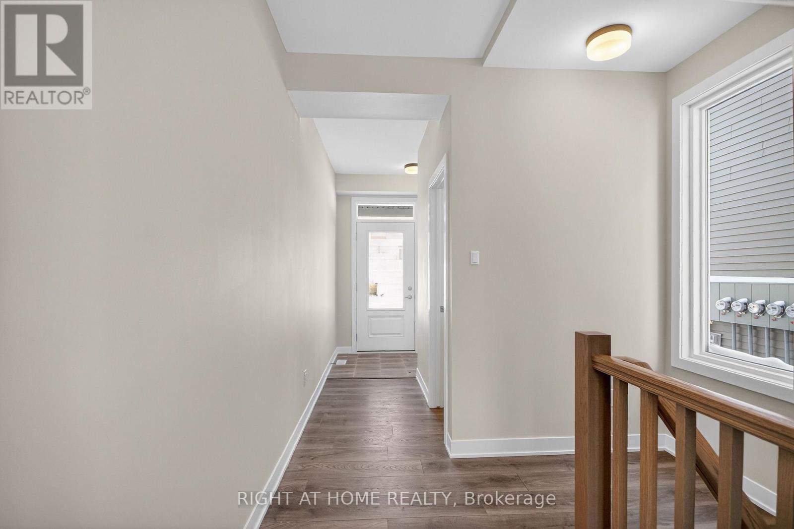 544 Promontory Place, Ottawa, Ontario  K2J 7H2 - Photo 2 - X12746632