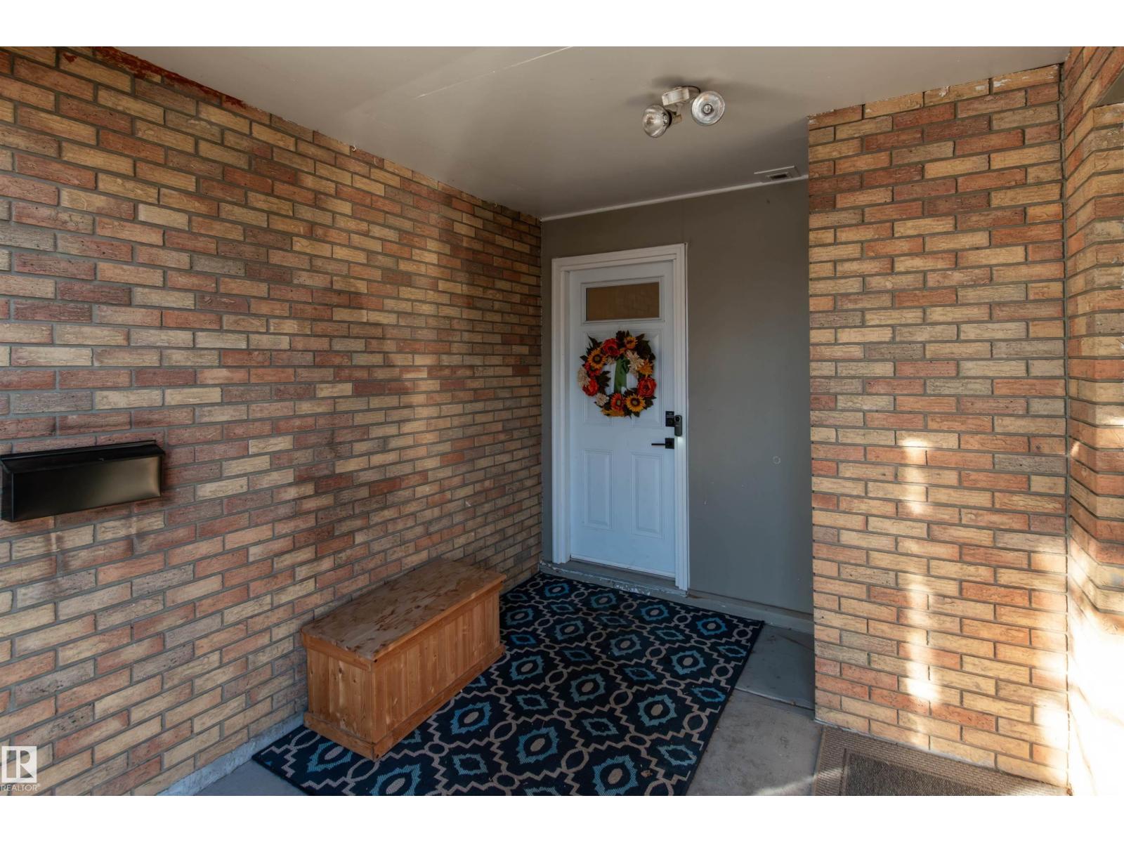 157 Great Oa, Sherwood Park, Alberta T8A 0V8 - Photo 2 - E4471805