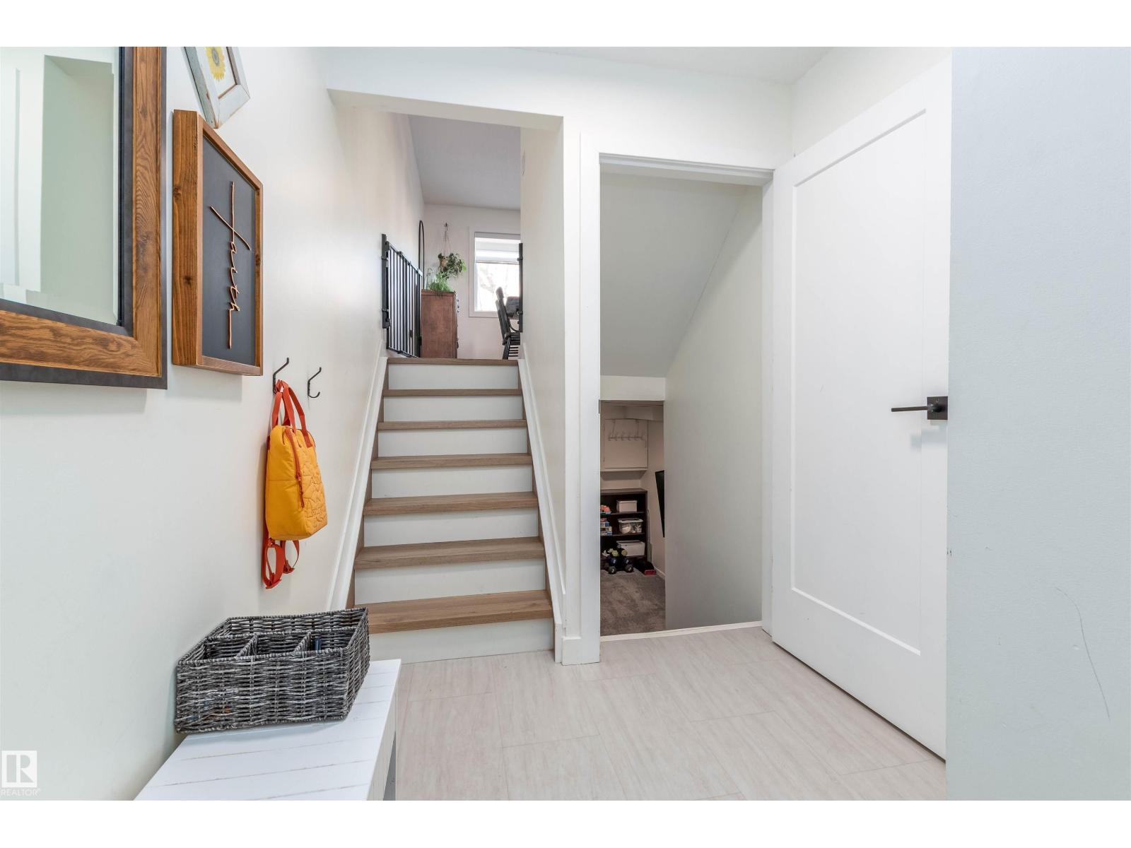 157 Great Oa, Sherwood Park, Alberta T8A 0V8 - Photo 3 - E4471805