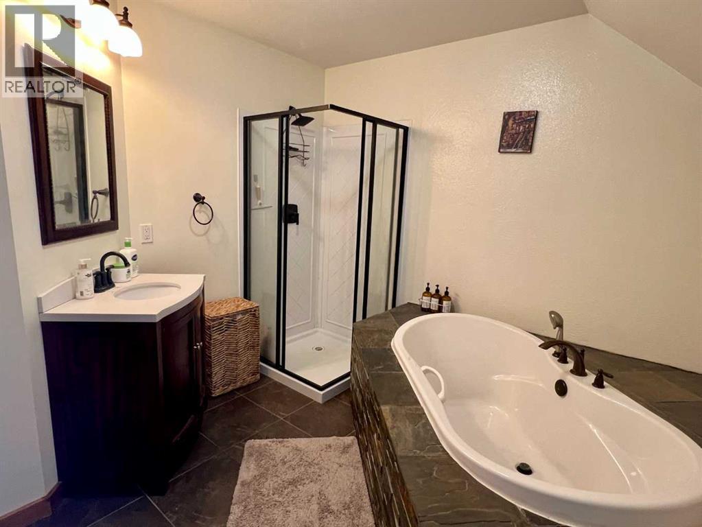 107 Poplar Avenue, Trochu, Alberta  T0M 2C0 - Photo 22 - A2281244