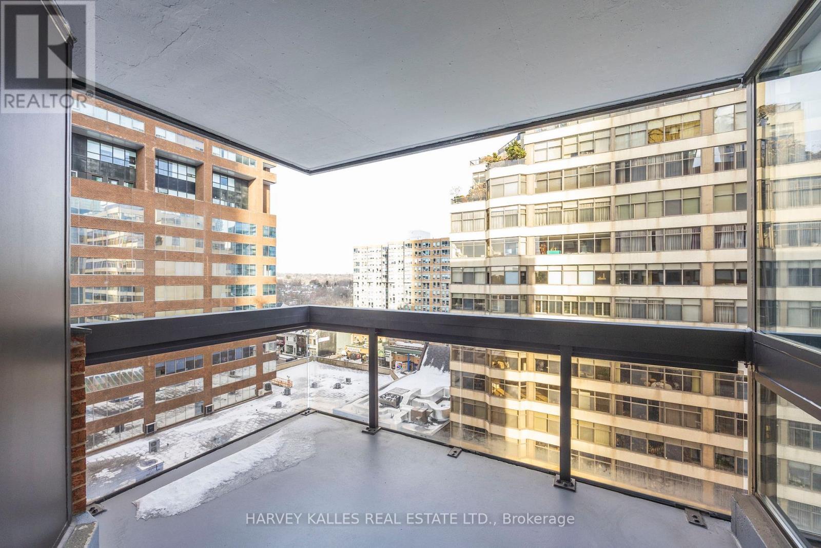 1004 - 15 Mcmurrich Street, Toronto, Ontario  M5R 3M6 - Photo 42 - C12746464