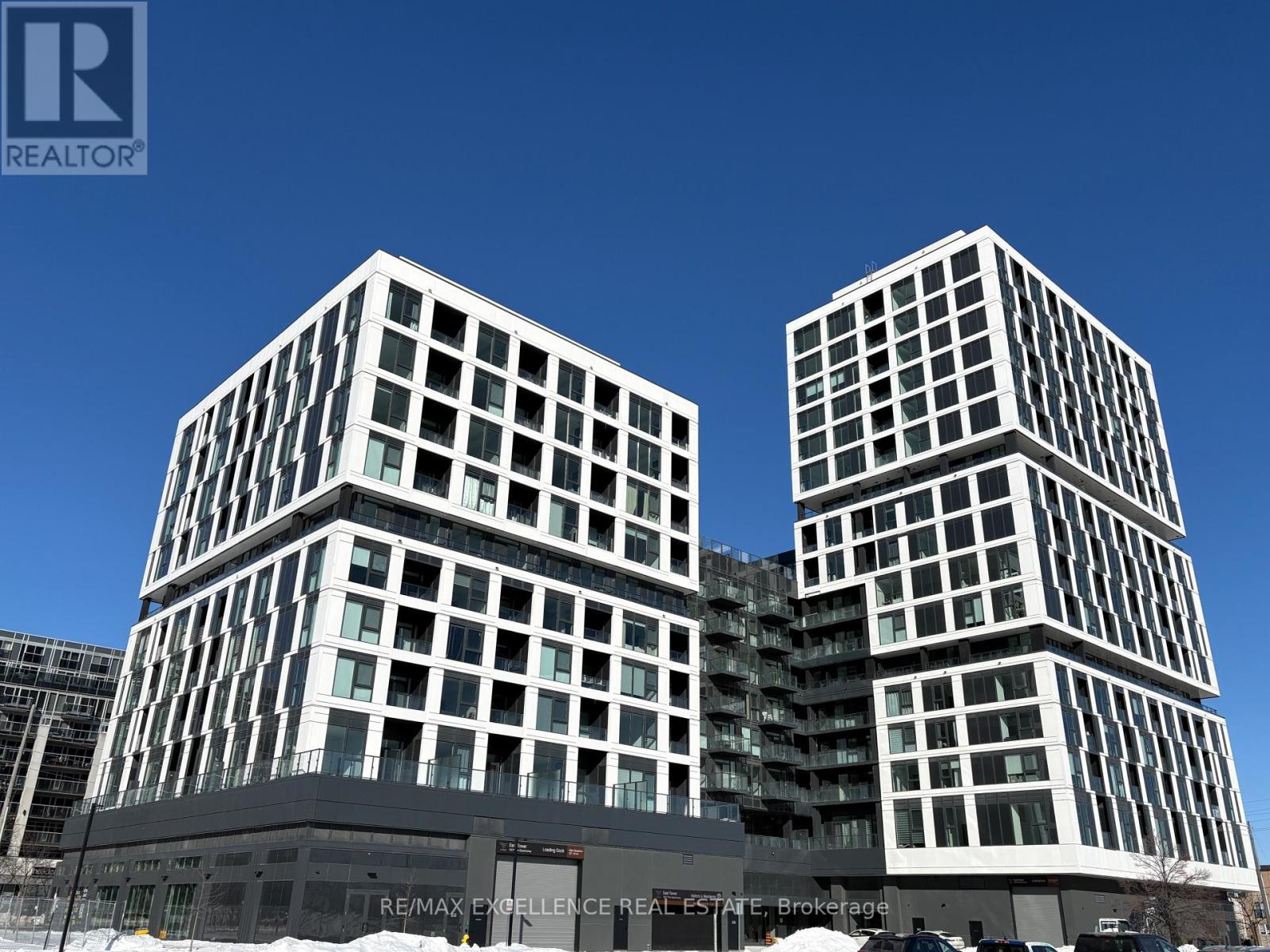 829 - 1007 THE QUEENSWAY, Toronto, Ontario