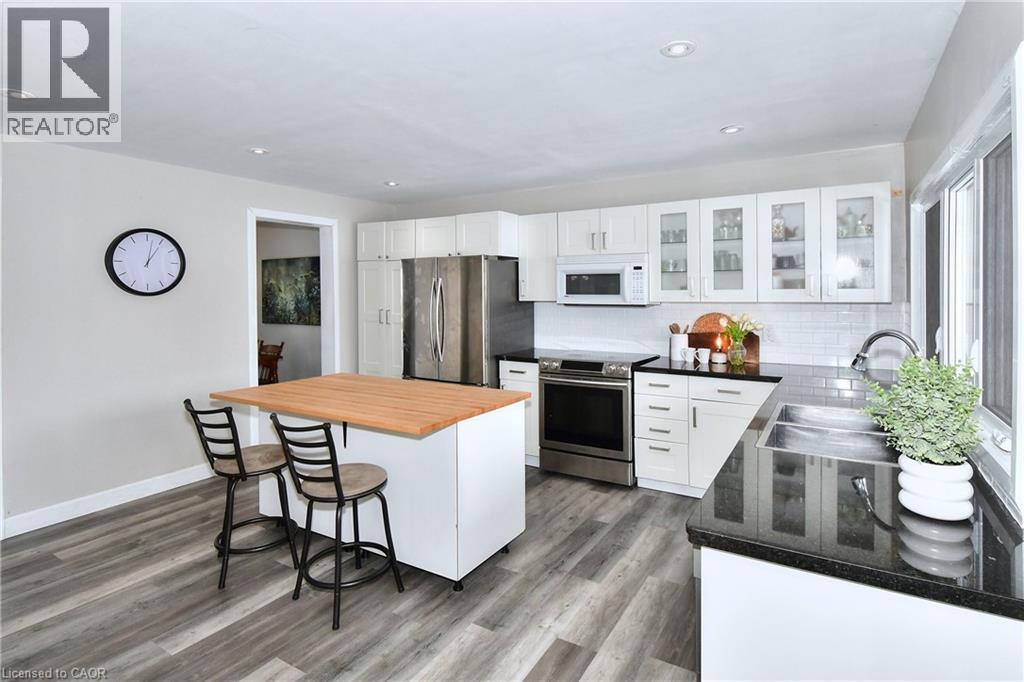 164 Goodfellow Road, Peterborough, Ontario  K9J 5X2 - Photo 4 - 40801483