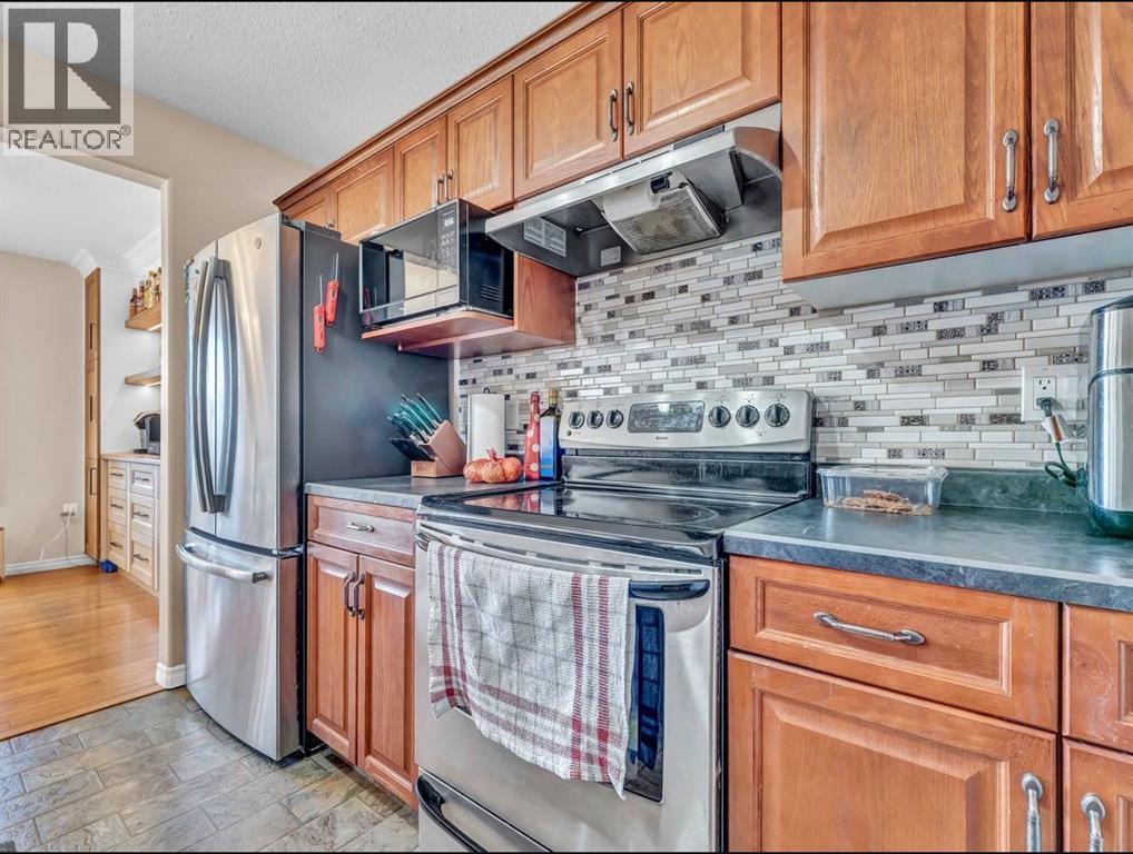 28 Saamis Close Sw, Medicine Hat, Alberta  T1B 4v6 - Photo 10 - A2279365