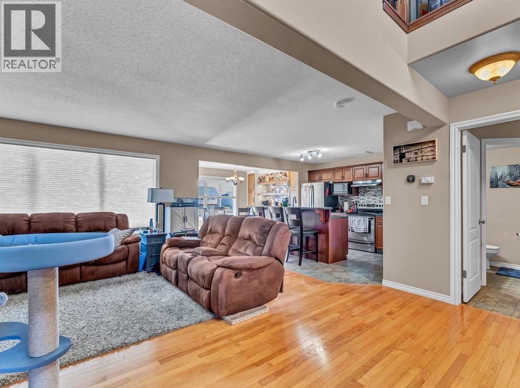 28 Saamis Close Sw, Medicine Hat, Alberta  T1B 4v6 - Photo 6 - A2279365