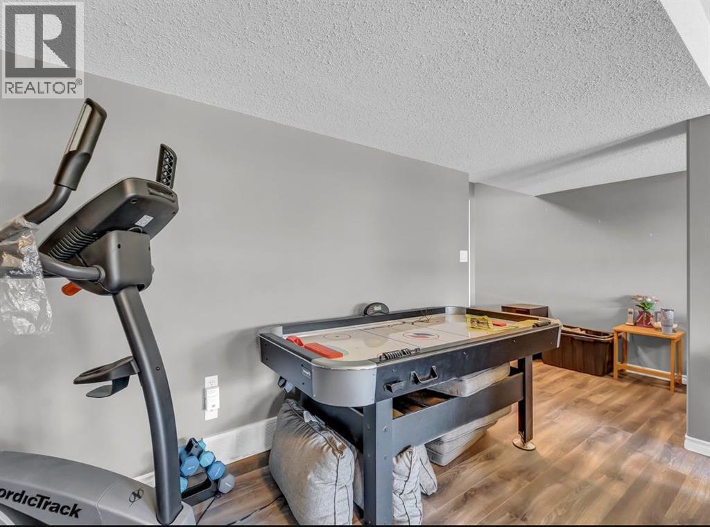 28 Saamis Close Sw, Medicine Hat, Alberta  T1B 4v6 - Photo 24 - A2279365