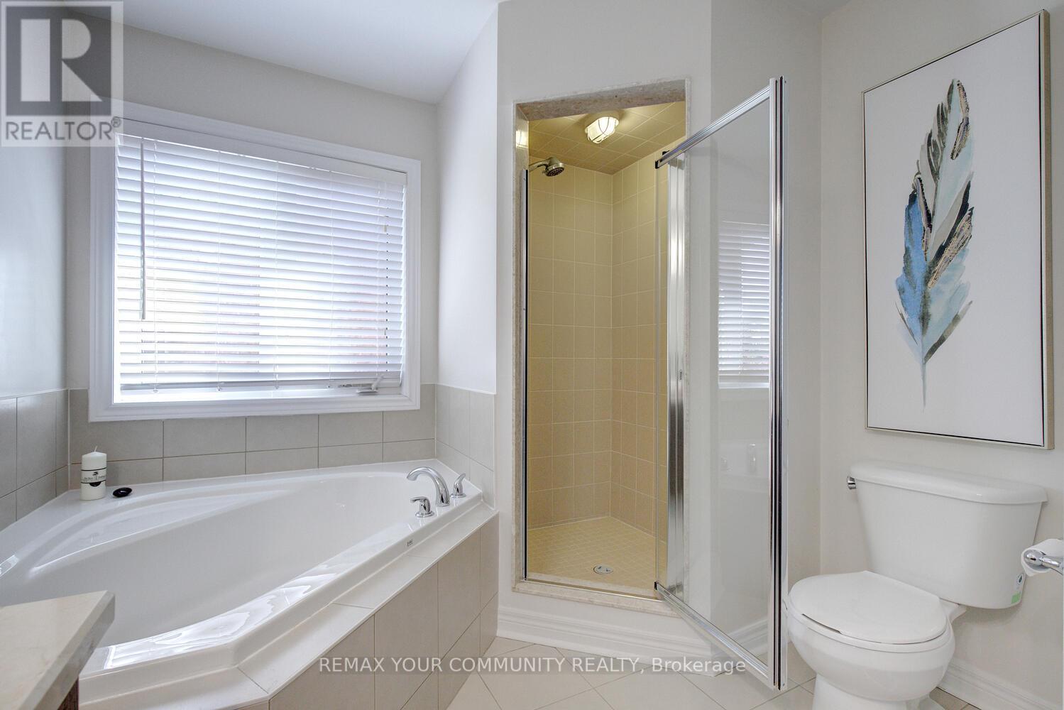 6 Halo Court, Vaughan, Ontario  L6A 4L3 - Photo 30 - N12746668