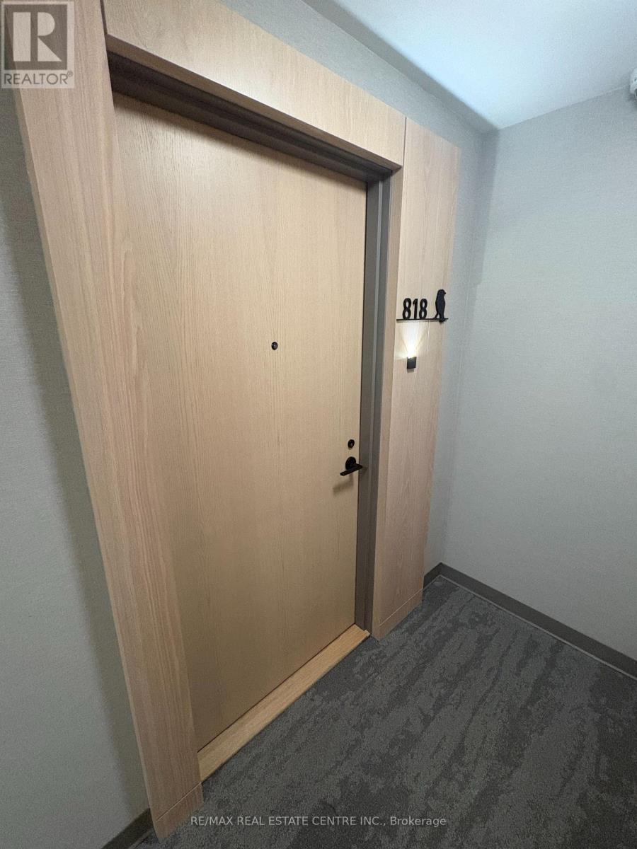 50 George Butchart Drive, Toronto, Ontario  M3K 0C9 - Photo 14 - W12746676