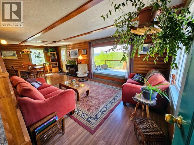 136 Dawson Drive, Faro, Yukon  Y0B 1K0 - Photo 8 - 16527