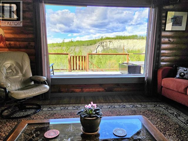 136 Dawson Drive, Faro, Yukon  Y0B 1K0 - Photo 10 - 16527