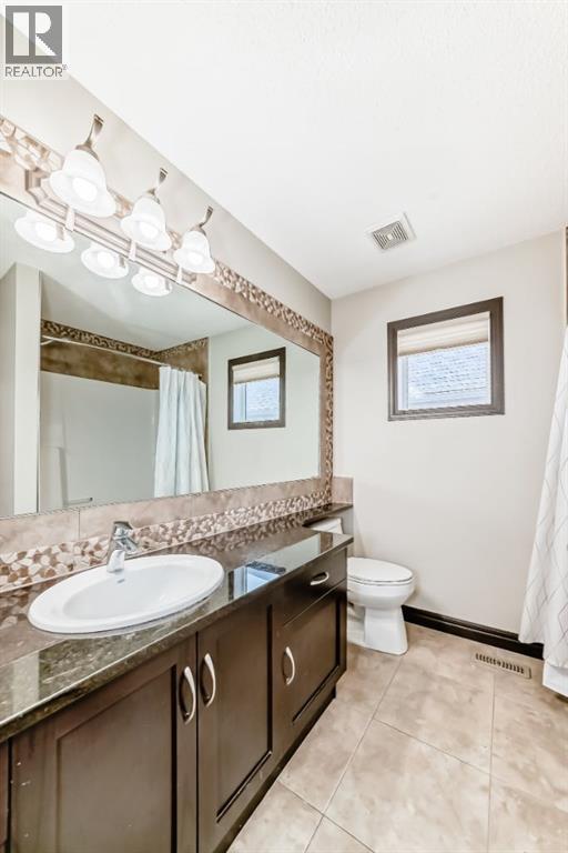 201 Sherwood Heights Nw, Calgary, Alberta  T3R 0L4 - Photo 26 - A2282059