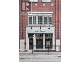 90 LAKESHORE ROAD W, Oakville, Ontario