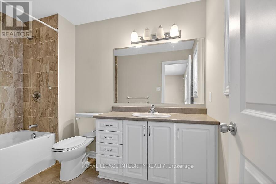 168 Bandelier Way, Ottawa, Ontario K2S 2J5 - Photo 11 - X12746698