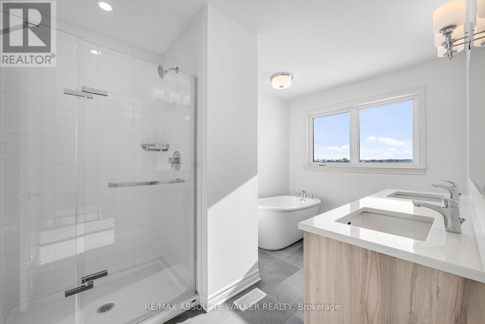 152 Kerala Place, Ottawa, Ontario  K1T 0Z3 - Photo 23 - X12605810